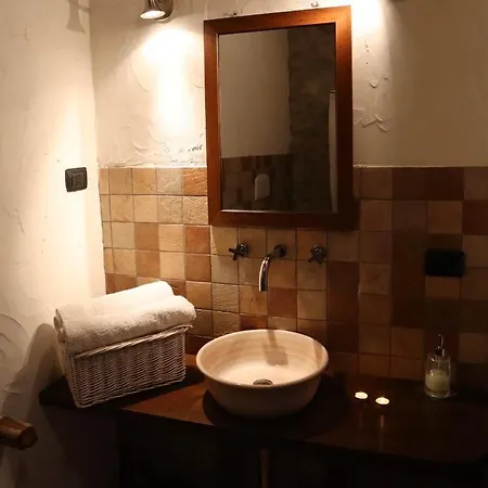 Hammam Rooms, Cagliari, Senorbi, Sardegna